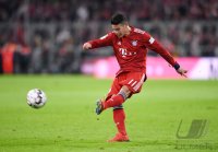 Fussball 1. Bundesliga Saison 18/19: FC Bayern Muenchen - FC Schalke 04