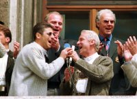 Fussball 1. Bundesliga 1996/1997: Deutscher Meister, Rizzitelli und Trainer Trapattoni (beide, FC Bayern Muenchen)