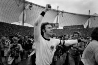 Fussball WM 1974 Finale: Jubel Franz Beckenbauer (Deutschland)