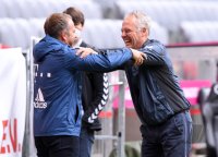 Fussball 1. Bundesliga Saison 19/20: FC Bayern Muenchen - SC Freiburg