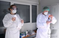 Corona: Container Ambulanz Tuebingen, Covid 19 Versorgung auf dem Tuebinger Festplatz