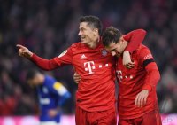 Fussball 1. Bundesliga Saison 19/20: FC Bayern Muenchen - FC Schalke 04