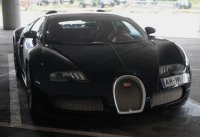 Fussball 2. Bundesliga 2011/2012: Sportwagen Bugatti Veyron  Investor 1860 Muenchen  Ismaik