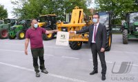 Fair und Regional; Demo pro Rottenburger Schlachthof von Landwirten und Metzger vor der Rottenburger Festhalle