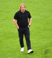 Fussball 1. Bundesliga Saison 21/22: FC Bayern Muenchen - VfB Stuttgart