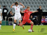 Fussball U21-Europameisterschaft 2011: Dmitri Baga (li, Weissrussland) gegen Yuri Ostroukh (re, Weissrussland)
