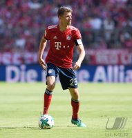 Fussball 1. Bundesliga Saison 17/18: FC Bayern Muenchen -  VfB Stuttgart