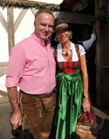 FUSSBALL 1. BUNDESLIGA: Vorstandsvorsitzender Karl Heinz Rummenigge mit Frau Martina (FC Bayern Muenchen)