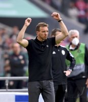 Fussball 1. Bundesliga Saison 21/22: FC Bayern Muenchen - VfB Stuttgart