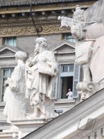 Coronakrise: Segen von Papst Franziskus am gesperrter Petersplatz in Rom