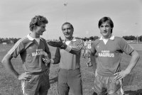Fussball 1. Bundesliga Saison 1988/1989: Beierlorzer, Csernai, Sigurvinsson