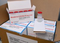 Moderna mRNA- COVID-19 im Universitaetsklinikum Tuebingen (UKT)