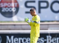 Fussball 1. Bundesliga 2020/2021: Torwart Fabian Bredlow (VfB Stuttgart)