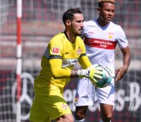 Fussball 1. Bundesliga 2020/2021: Torwart Jens Grahl (VfB Stuttgart)