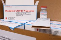 Moderna mRNA- COVID-19 im Universitaetsklinikum Tuebingen (UKT)