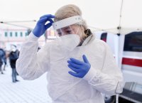 Kostenlose Corona-Schnelltests in Tuebingen: Aerztin Dr. Lisa Federle