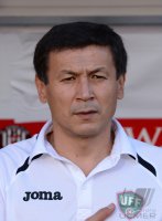 FUSSBALL INTERNATIONAL:  Trainer Mirdjalal  KASIMOV (Usbekistan)