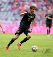 Fussball 1. Bundesliga Saison 21/22: FC Bayern Muenchen - VfL Bochum