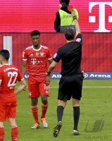 Fussball 1. Bundesliga Saison 21/22: FC Bayern Muenchen - VfB Stuttgart