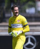 Fussball 1. Bundesliga 2020/2021: Torwart Jens Grahl (VfB Stuttgart)
