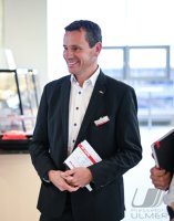 Sternekoch Harald Wohlfahrt kocht im Betriebsrestaurant der Unternehmensgruppe fischer