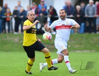 Fussball 75 Jahre SV Poltringen; Festspiel AH SV Poltringen - VfB Stuttgart Traditions-Mannschaft