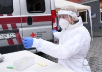 Kostenlose Corona-Schnelltests in Tuebingen: Aerztin Dr. Lisa Federle