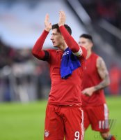 Fussball 1. Bundesliga Saison 18/19: FC Bayern Muenchen - FC Schalke 04
