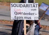 Demo in Rottenburg: Kundgebung gegen die Corona-Massnahmen