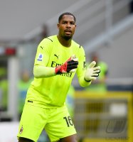 FUSSBALL INTERNATIONAL SERIE A 21/22: AC Mailand - Lazio Rom