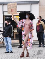 Demo gegen Oberbuergermeister Boris Palmer Tuebinger Marktplatz