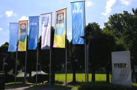 FIFA, Flaggen am Home of FIFA in Zuerich