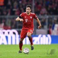 Fussball 1. Bundesliga Saison 18/19: FC Bayern Muenchen - FC Schalke 04