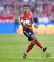 Fussball 1. Bundesliga Saison 17/18: FC Bayern Muenchen - VfB Stuttgart