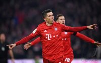 Fussball 1. Bundesliga Saison 19/20: FC Bayern Muenchen - FC Schalke 04