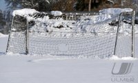 Fussball Kreisliga A 2: Schmuckbild Tor, Winter, Schnee
