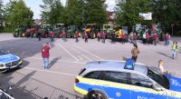 Fair und Regional; Demo pro Rottenburger Schlachthof von Landwirten und Metzger vor der Rottenburger Festhalle