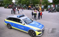 Fair und Regional; Demo pro Rottenburger Schlachthof von Landwirten und Metzger vor der Rottenburger Festhalle