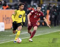 Fussball 1. Bundesliga Saison 21/22: Borussia Dortmund - FC Bayern Muenchen