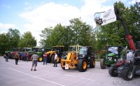 Fair und Regional; Demo pro Rottenburger Schlachthof von Landwirten und Metzger vor der Rottenburger Festhalle