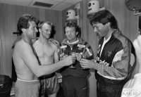 Fussball 1. Bundesliga Saison 1988/1989: Heynckes, Pfluegler, Coordes, Mueller-Wohlfart