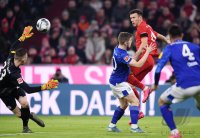 Fussball 1. Bundesliga Saison 19/20: FC Bayern Muenchen - FC Schalke 04