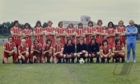 Fussball Fototermin FC Bayern Muenchen: Mannschaftsbild FC Bayern 1973/1974 mit Meisterschale