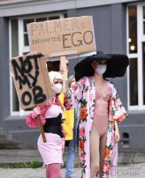 Demo gegen Oberbuergermeister Boris Palmer Tuebinger Marktplatz