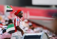 FUSSBALL INTERNATIONAL: Fan aus den Vereinigte Arabische Emirate