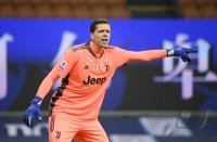FUSSBALL INTERNATIONAL SERIE A 20/21: AC Mailand - Juventus Turin