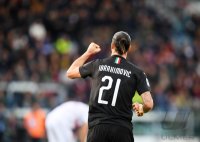 FUSSBALL SERIE A 2019/2020: JUBEL Zlatan Ibrahimovic (AC Mailand)