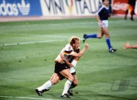 Fussball WM 1990 FINALE: JUBEL Andreas BREHME (Deutschland)