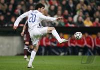 Fussball, Champions League: Real, HIGUAIN