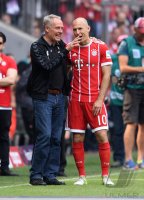 Fussball 1. Bundesliga Saison 16/17: FC Bayern Muenchen - SC Freiburg